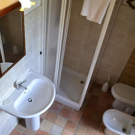 Agriturismo Marano Farm stay *